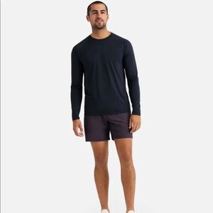 RHONE REIGN LONG SLEEVE T-shirt 
Soft Sweat-Wicking Top
